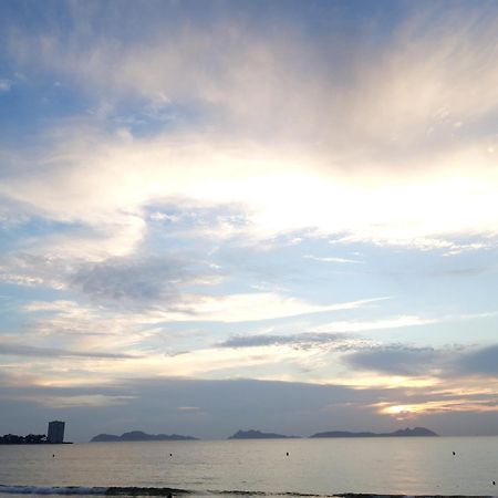 Atico En La Playa De Samil Lejlighed Vigo Eksteriør billede