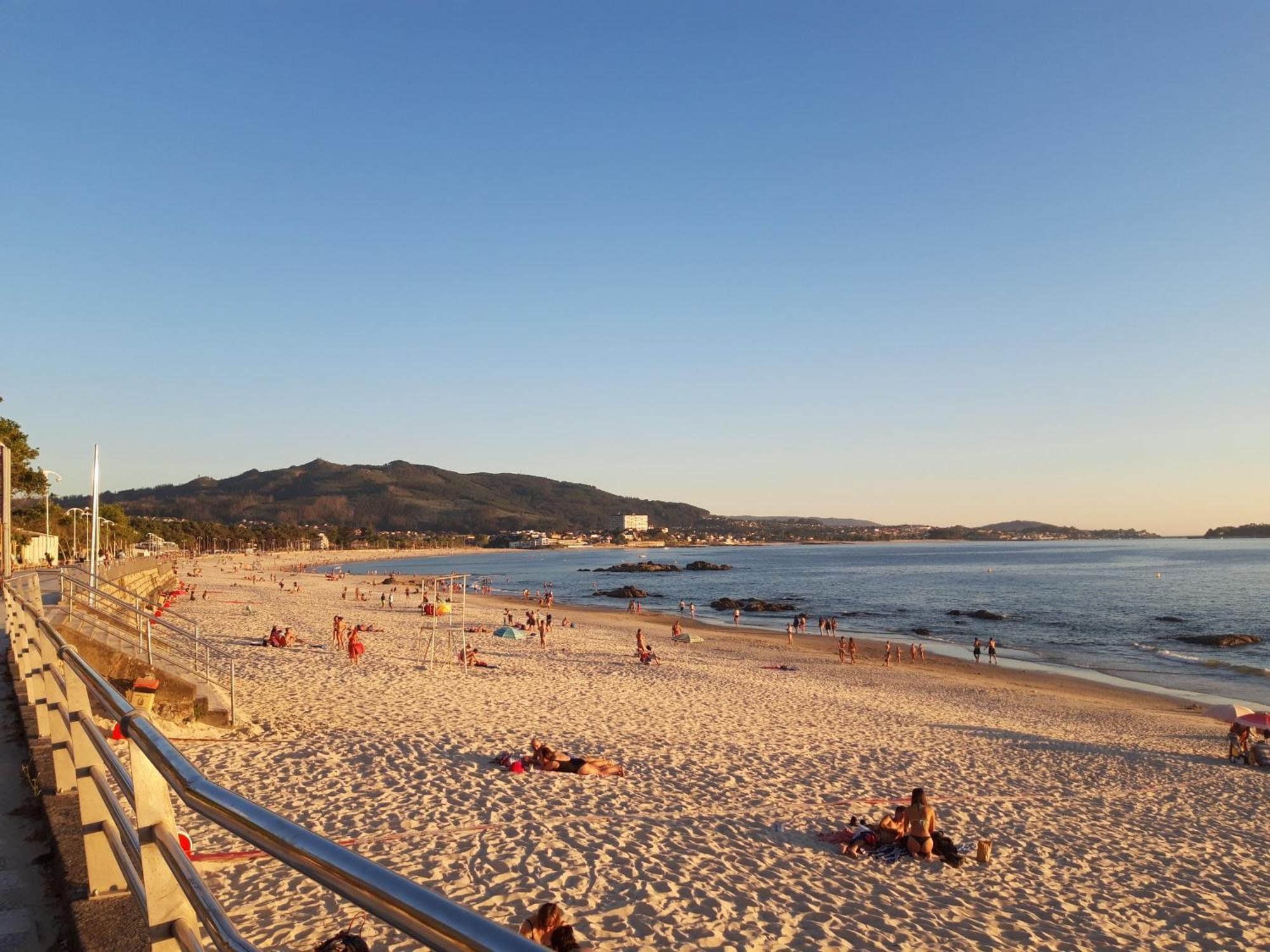 Atico En La Playa De Samil Lejlighed Vigo Eksteriør billede